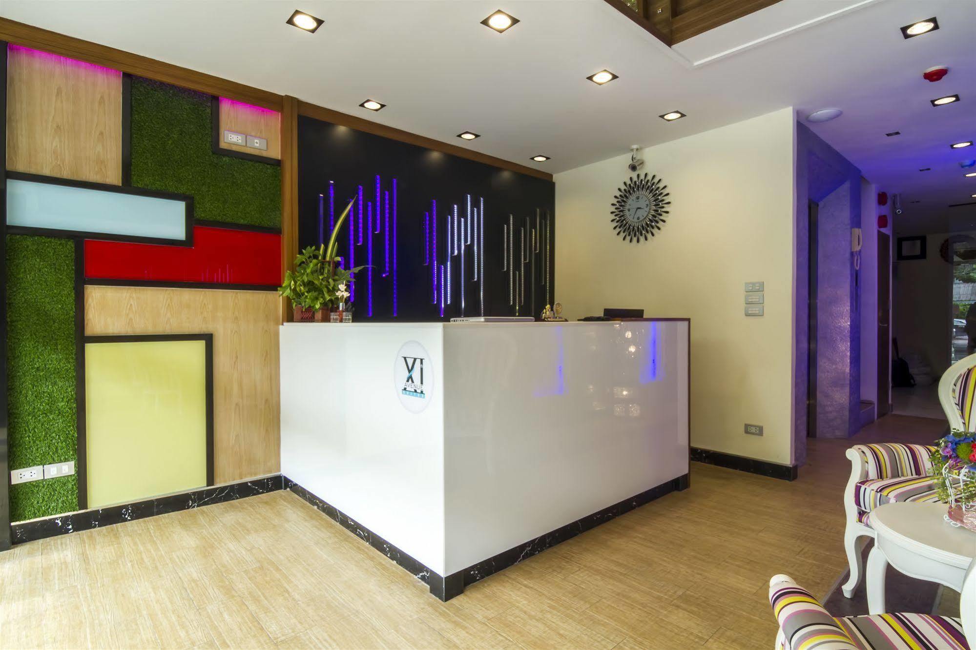 Eleven Avenue Suites Bangkok Dış mekan fotoğraf